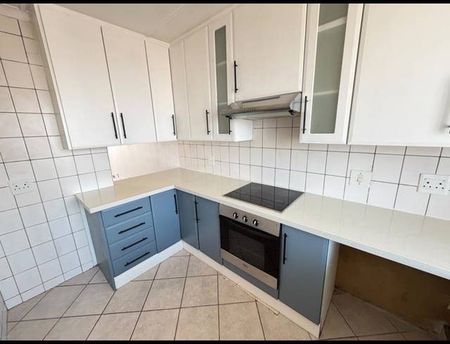 2 BEDROOM APARTMENT FOR SALE IN MALVERN